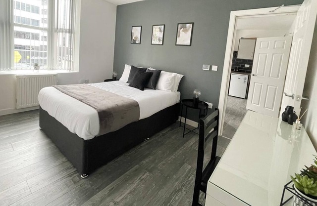 Flat 2 Hagley Road