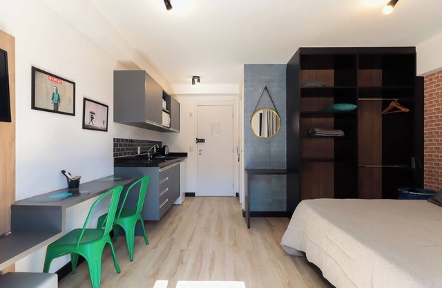 Flat com academia próximo à estação da Luz