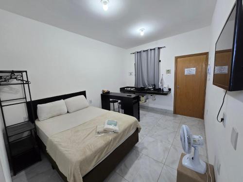 Flat completo a 24 minutos do Flamboyant Shopping