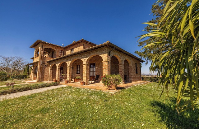 Fewo mit privater Pavillon,A/C,W-Lan,Ferienanlage mit Pool,Spa,Kinderfreundlich.