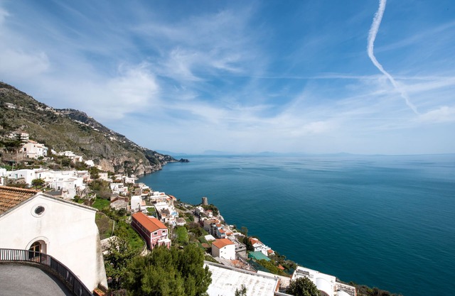 FLATIRON APP 2 - CHARME WOHNUNG MIT HERRLICHEM MEERBLICK - Sosòre Holiday Homes