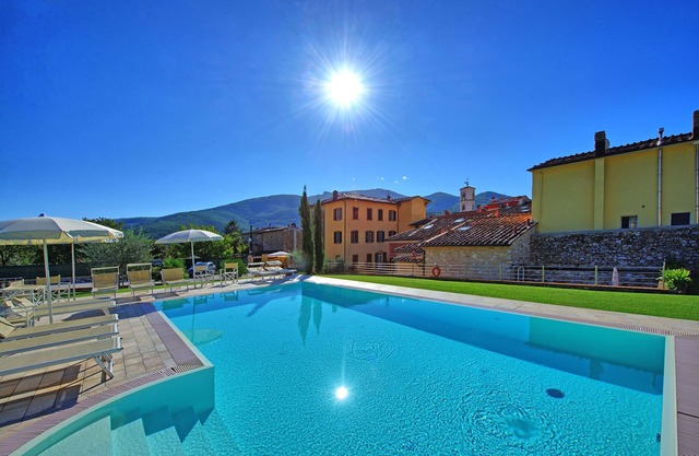 Flavia 1 - Ferienwohnung mit Schwimmbad in Lucca