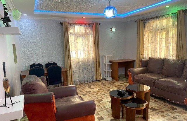 Flexible staycation in Nairobi suburbs