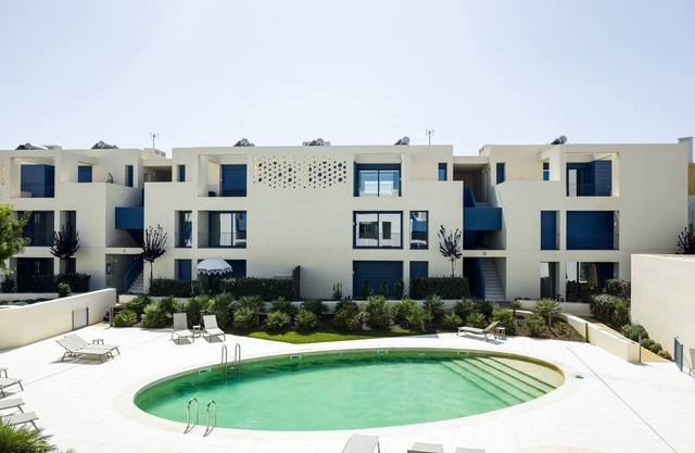FLH Cabanas Tavira Summer Apartment with Pool