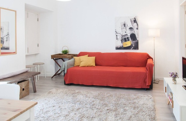 Santa Apolónia Charming Flat