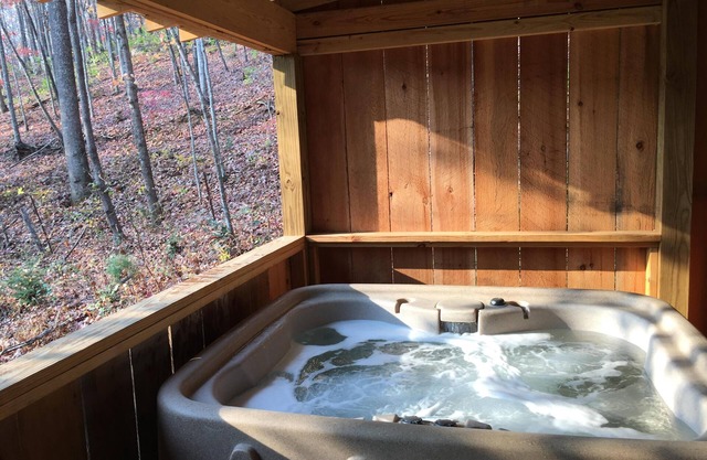 Flirtin herum mit deinem Schatz! - Eigene Hot Tub, Kamin, Romantisch, Aussicht, Gratis WiFi, Haustier Frien