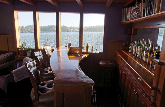 A floating bed and breakfast