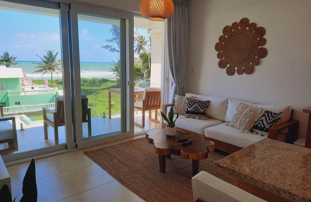 Floor #3 Amazing Ocean View. Gorgeous Apartment