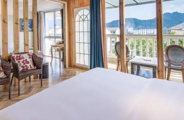 Floral Hotel Your House Yongjia