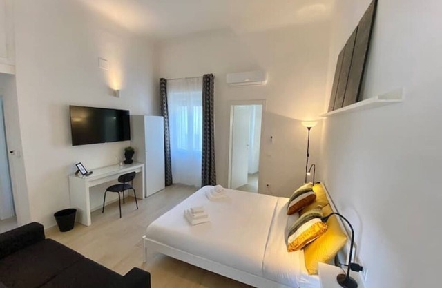 Florence Apartment 10 min from center - 50 mt streetcar stop