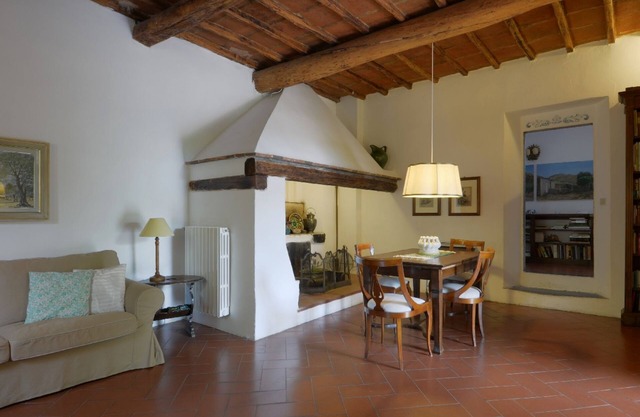 Florentiner Hügel Fattoria Il Leccio Agriturismo Elegante Suite mit Pool