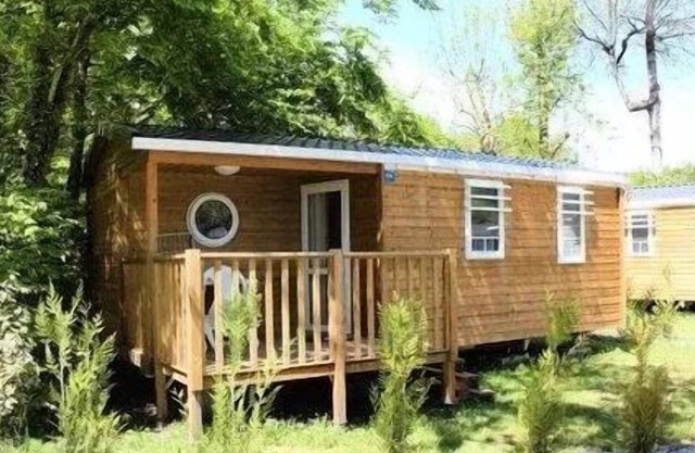 Camping Les 3 Ours *** - Mobilheim Komfort 3 Zimmer 4 Personen