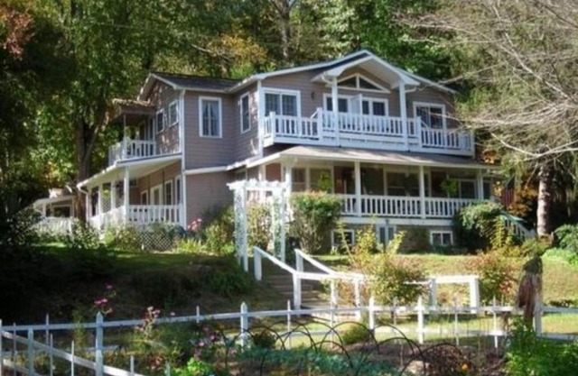 Folkestone Inn