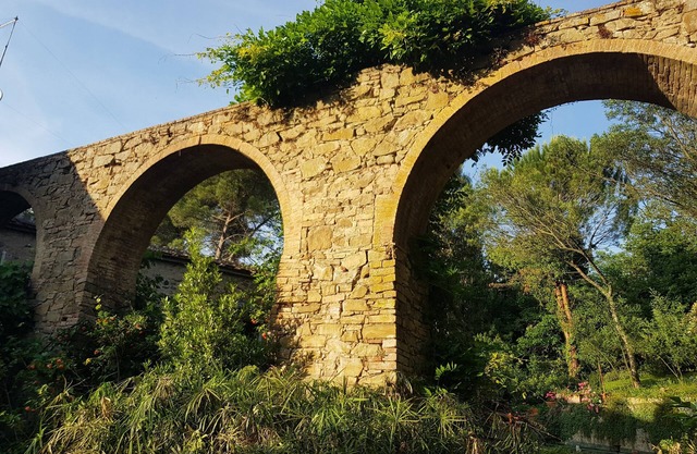 Folletto apartment in the shadow of a 1600 aqueduct in the heart of Maremma