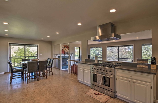 Folsom Lake House