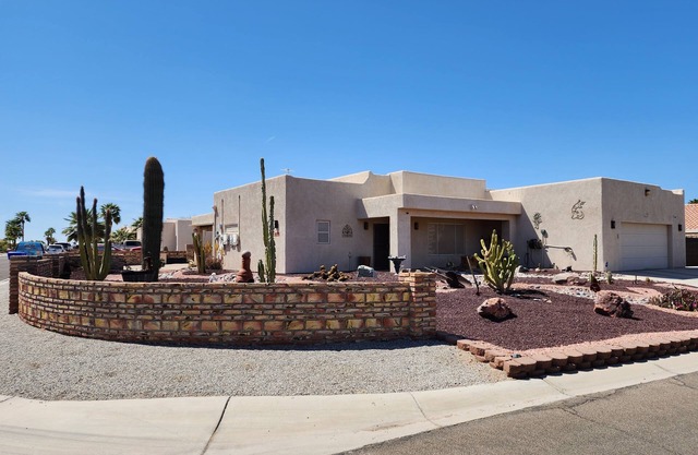 Foothill Sunrises & Desert Sunsets from this beautiful 2B/2Ba house.