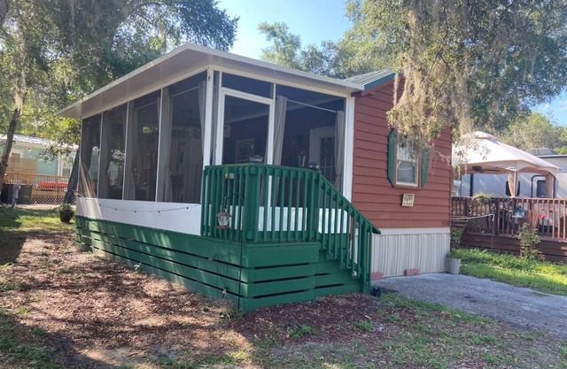 For Fox Sake, Cabin by the Lake in Salt Springs, FL.