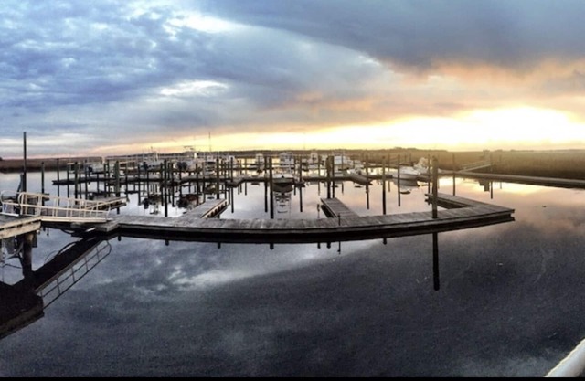 Peaceful Waterfront/ Bay 2 bed/1.5 bath Villa-Belle Isle Yacht Club Georgetown