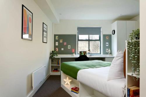 For Students Only - Snow Island in Huddersfield