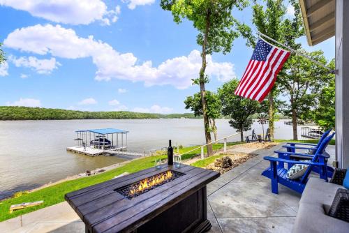 For the View - Great Location with Lakeside Launchpad