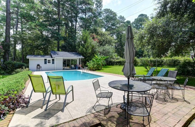 Forest Acres 5BR Home w/ Private Pool & Pool House