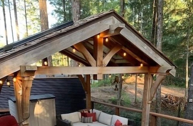 Forest Beach Retreat