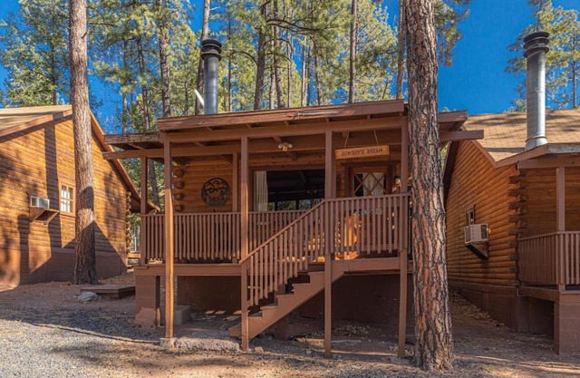 Forest Cabin 4 Cowboys Dream