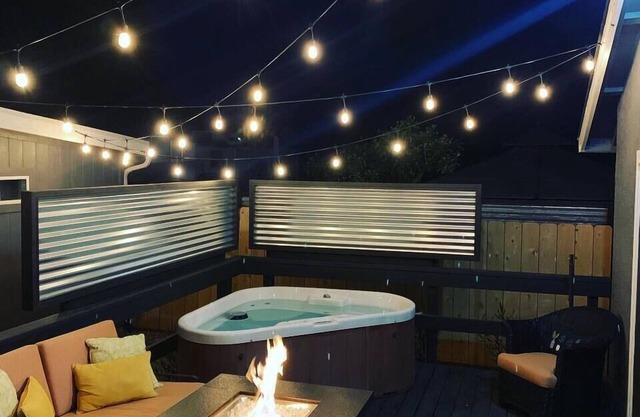 Casa de Forest- Hot tub and Pet Friendly!