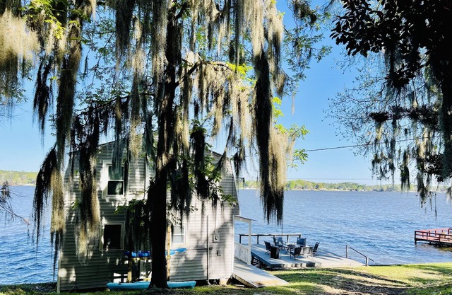 “Forever Young” Lake Blackshear Main Lake Amazing Views