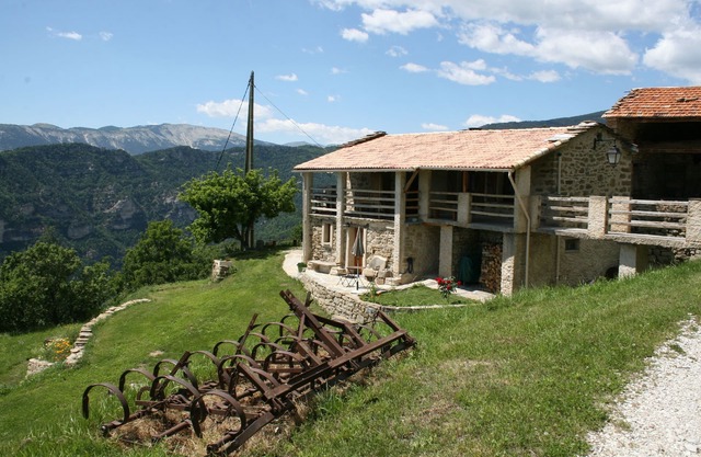 Alte Familienaktion: 5. Miete