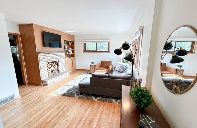 Fort Atkinson Mid-Century Retreat