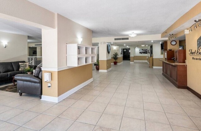 Fort Lauderdale Beach Resort - Studio W/Partial Kitchen