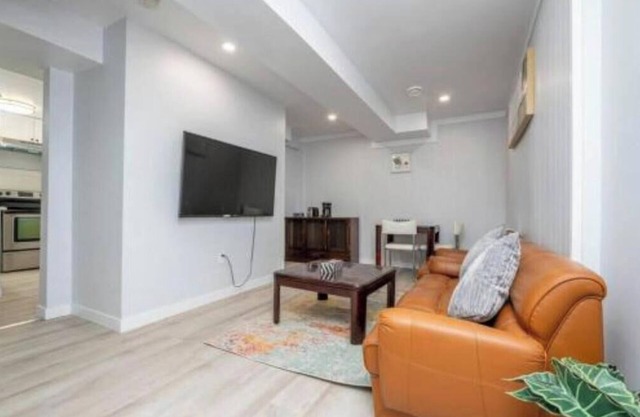 Forth Street 2Bedroom Suite
