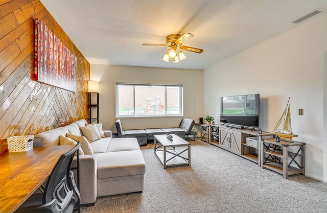 Fountain Vacation Rental w/ Private Yard & Grill