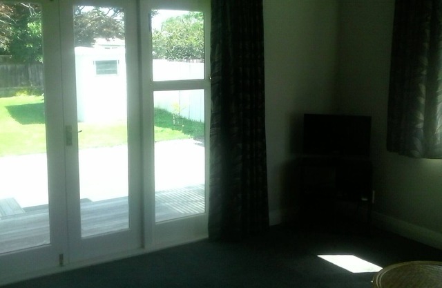 Four bedroom home in same street as hospital in Lower Hutt City