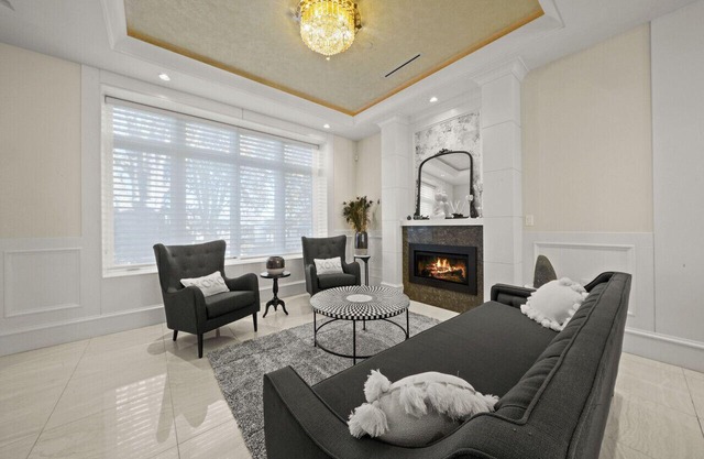 Four Bedroom Home near Queen Elizabeth Park