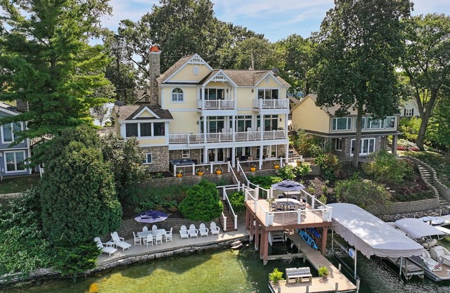 Four Gables on Green Lake- Luxury Lakefront Home w/Water Views from Every Room!
