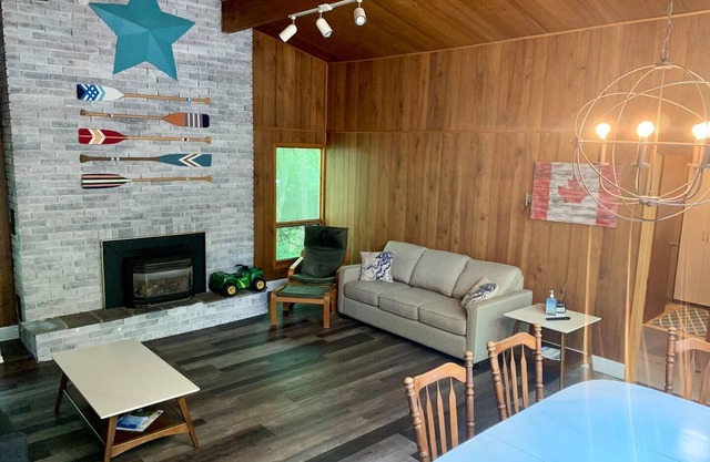Four Pines Lake house