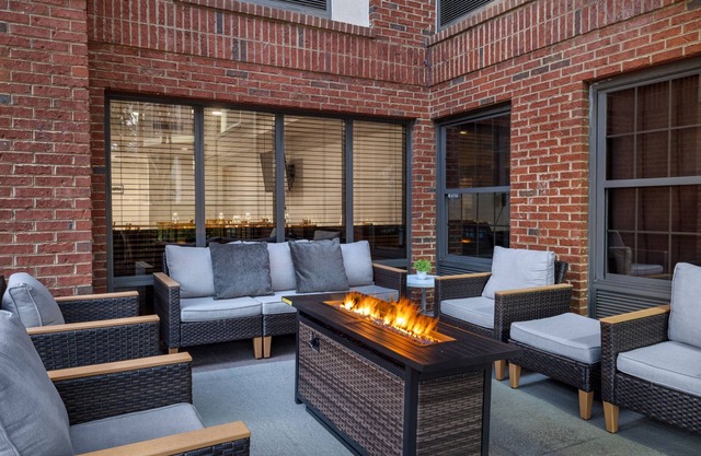 Four Points by Sheraton Greensboro Airport
