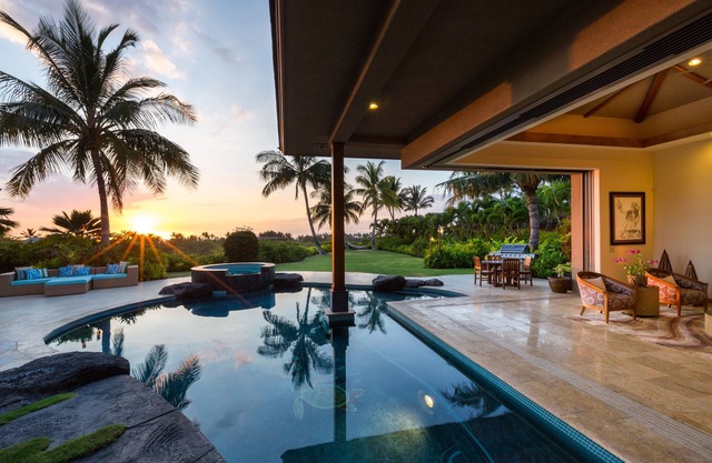 Hualalai, Modernes Luxushaus, Zugang zum Strand Hualalai Hale