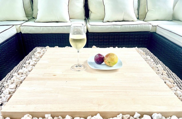 Four Shells - Your Home Away From Home on Paradise Island