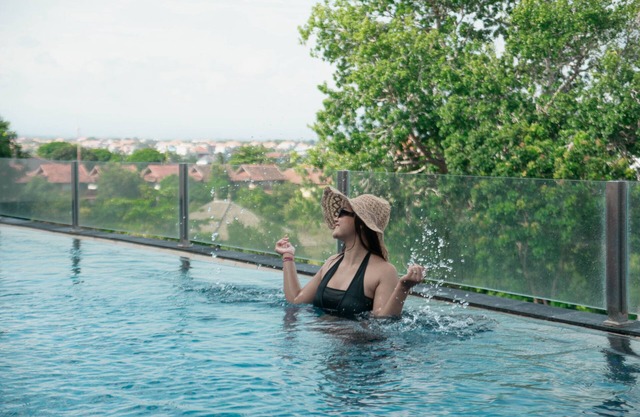 Four Star by Trans Hotel Sanur