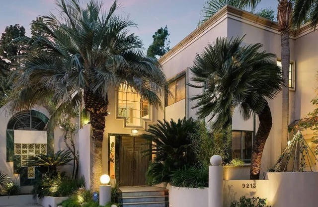 Frank Sinatra Estate- Architectural Masterpiece in the Bird Streets w/Pool
