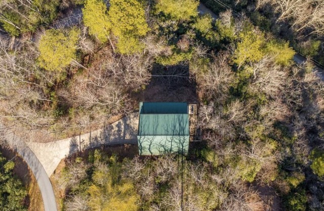 Franklin-NC Cabin w/Deck + Mountain Views + SPA +nLoft w/Game Room + Man Cave.