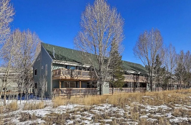 Fraser Condo Near Tubing Hill!