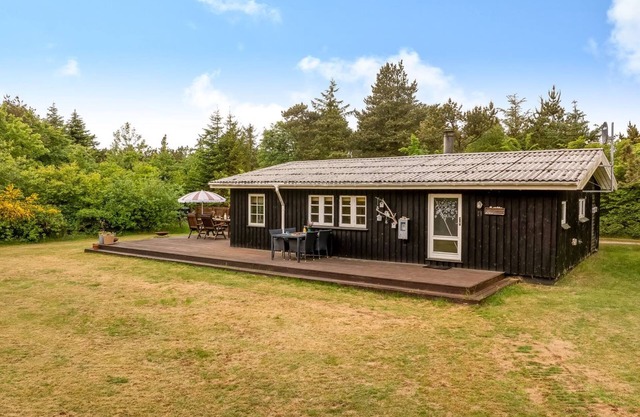 "Frederica" - 100m to the inlet by Interhome