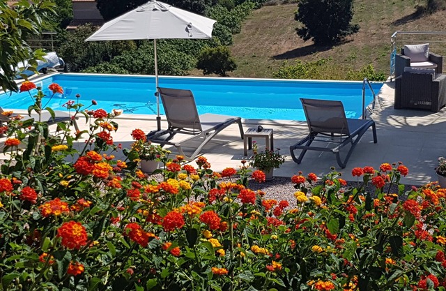 AFa Corse Erdgeschoss einer ruhigen Villa mit beheiztem Pool