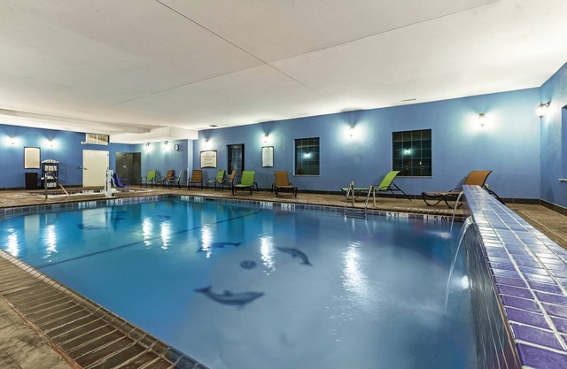 Free Daily Breakfast, Indoor Pool + Hot Tub Access