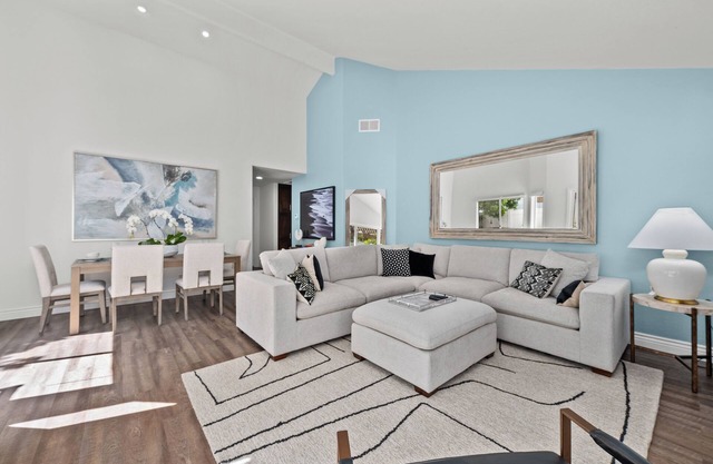 FREE GOLF! Ocean Hills CC-2 Beds, 2 Bath, Senior Resort Living