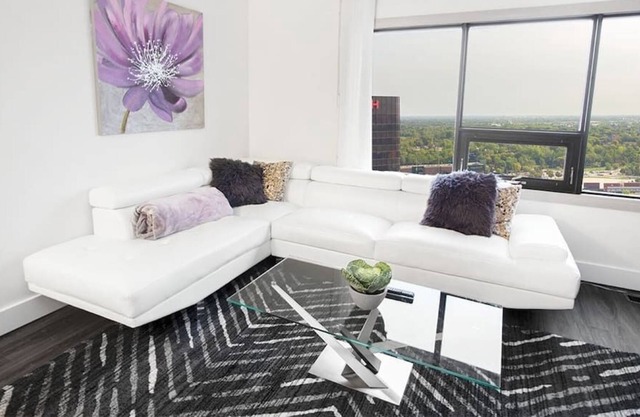 Luxurious one-bedroom with in suite laundry and parking!